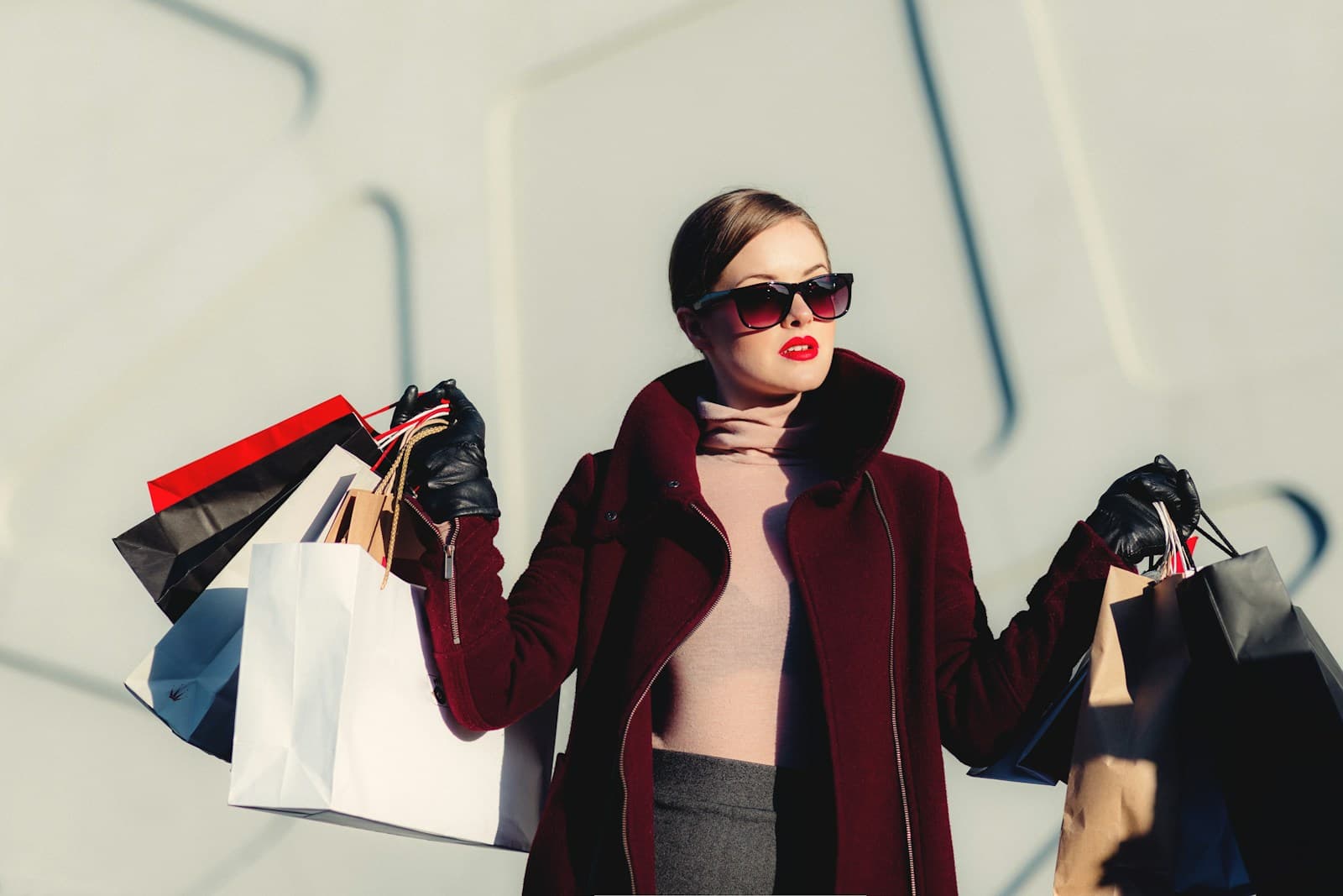 Shopper carrying sale bags