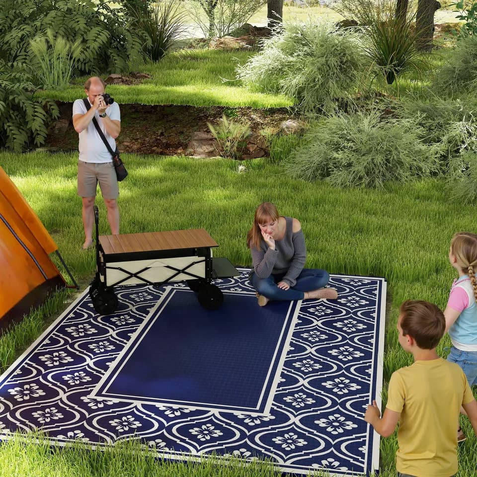 Reversible Outdoor Rug, Waterproof Plastic Straw with Carry Bag, 9' x 12', Blue & White Gourd Border
