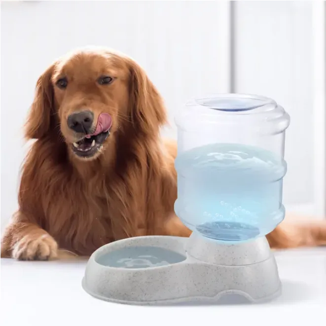 Automatic Gravity-Flow Pet Waterer view 3