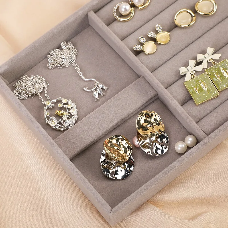 Jewelry Tray - Gray view 4