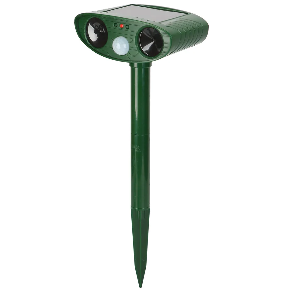 1 Pc Solar Ultrasonic Animal Repeller PIR Motion Sensor Animal Repellent Chaser IPX4 Waterproof For Farm Garden Yard To Drive Raccoon view 3