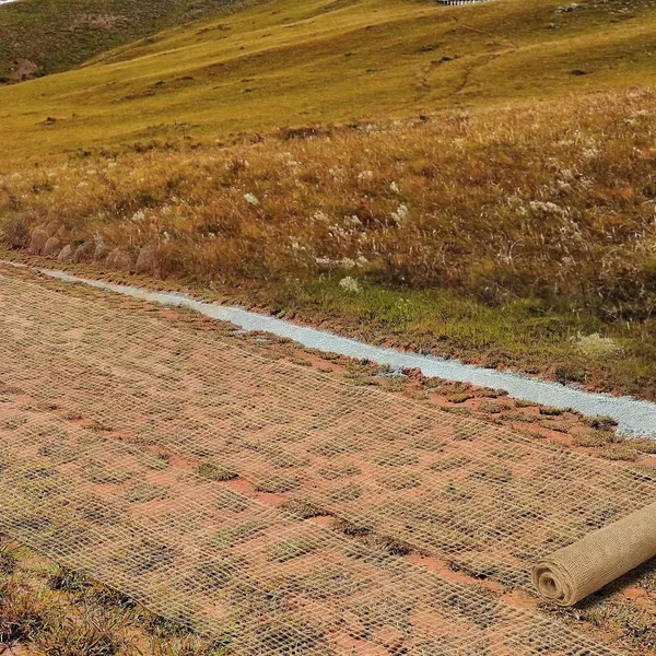 3.3ft*33ft Jute Mesh Slope Protection Netting Is Environmentally Friendly And Durable, Helping To Stabilize Slope Protection Projects And view 3