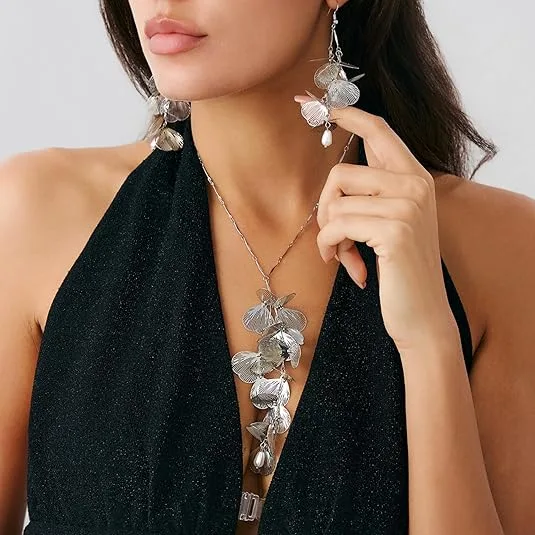Gold Leaf Choker Necklace For Women,Trendy Boho Black Ginkgo Leaves Long Tassel Necklace, Aesthetic Beachy Party Jewelry Accessories Gifts view 8