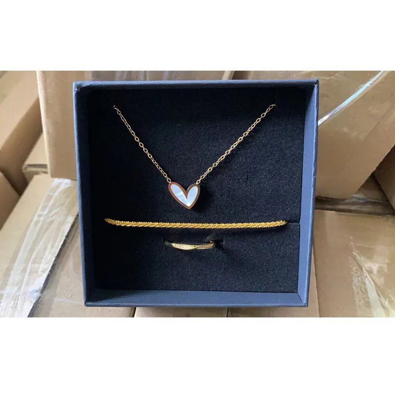 3pcs Golden Accessory Set, Featuring A Trio With A Gold Texture Necklace Bracelet Ring, An Elegant And Sophisticated Golden Ensemble view 5