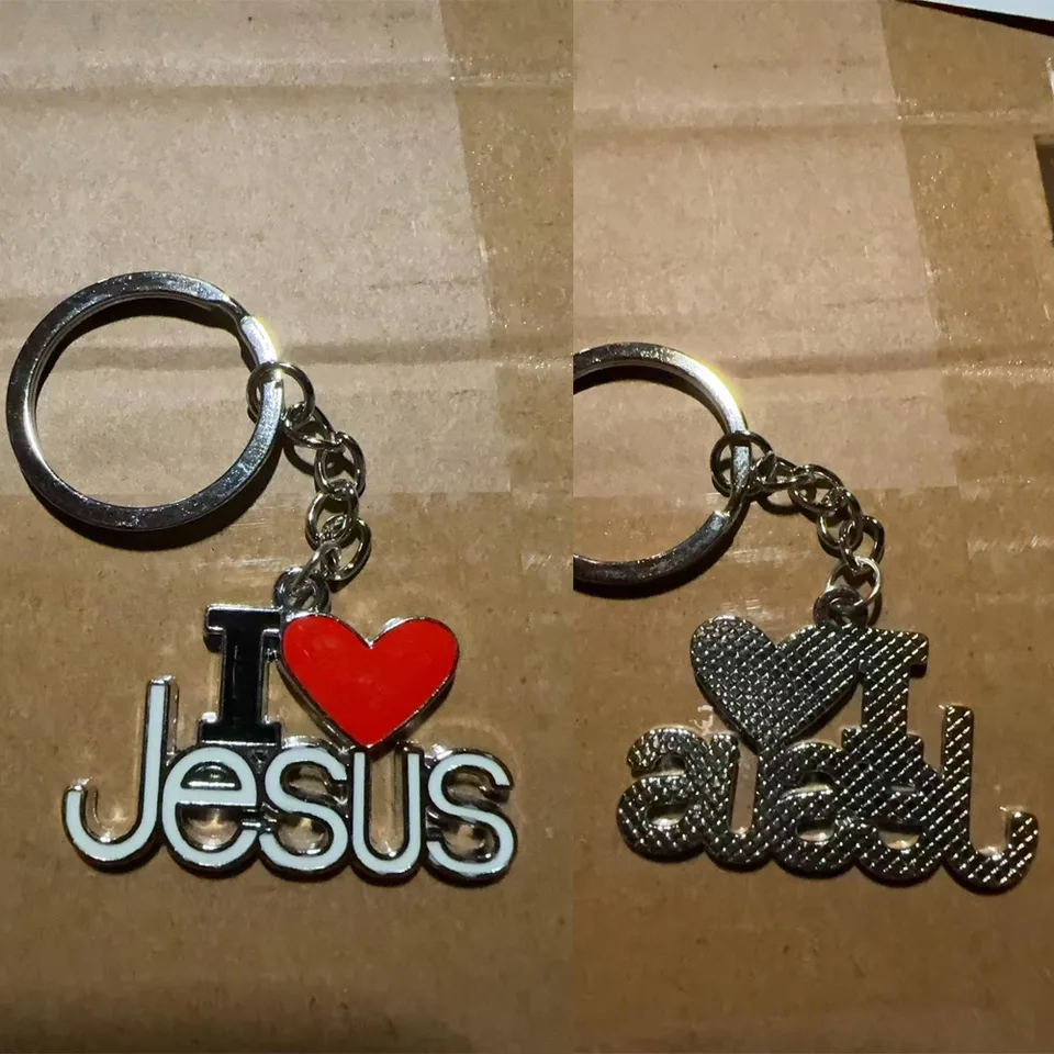 2pcs Jesus Pendants Keyrings Keychains Religious Door Car Key Holders Jesus Key Rings Religious Favors For Christians Easter Prayer Gifts view 3