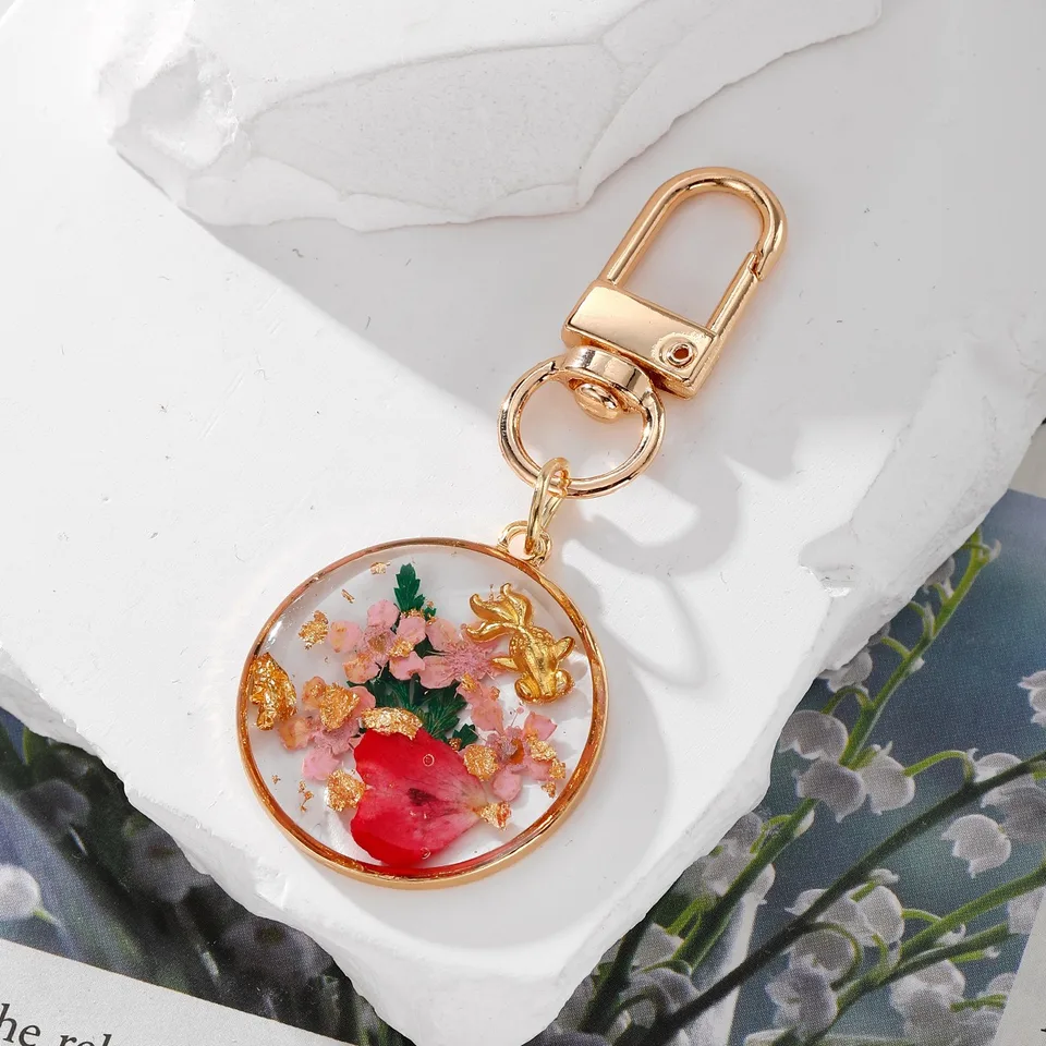 Handmade Resin Pressed-Flower Keychain view 4