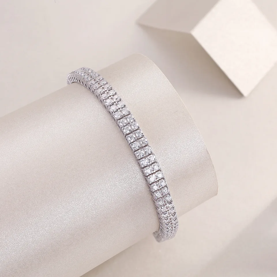 Light And Shadow Around The Wrist - Set With Top Quality Morganite On S925 Silver Electroplated Platinum Hand Chain Diamond Jewelry Bracelet view 2