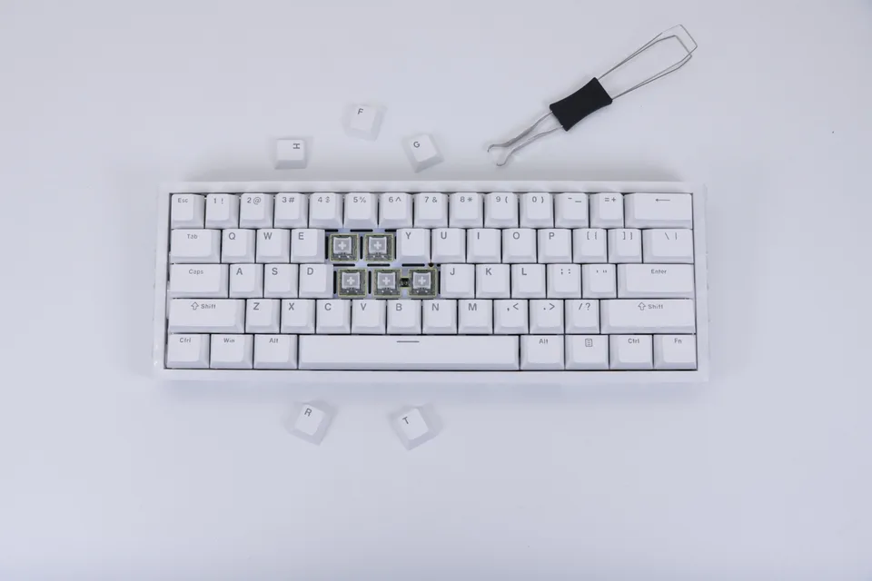 NJ61 Hollow Single-Mode Mechanical Keyboard view 8
