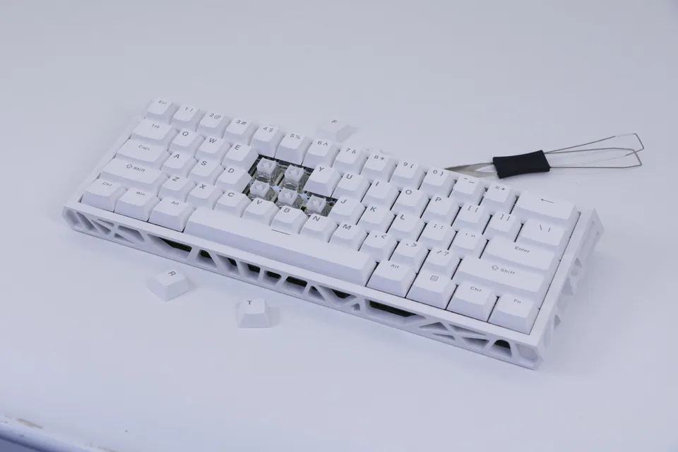 NJ61 Hollow Single-Mode Mechanical Keyboard view 17