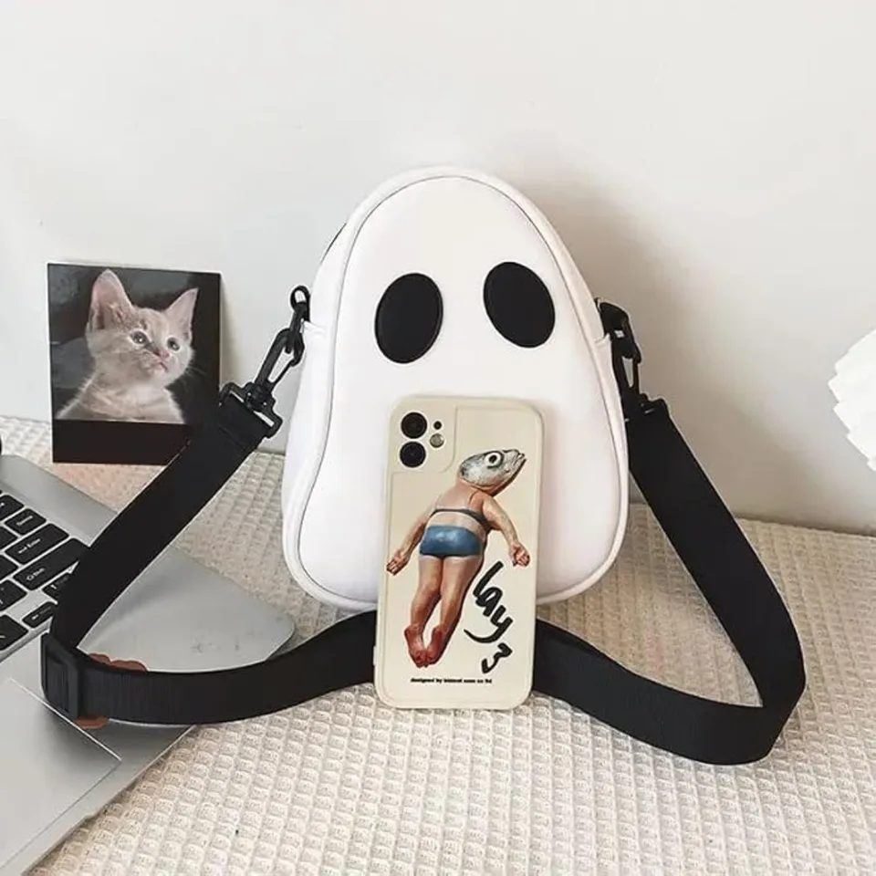 1 Pcs Halloween Cute Ghost Purse PU Leather Crossbody Bag Shoulder Bag For Women's Spooky Trick Treat view 4