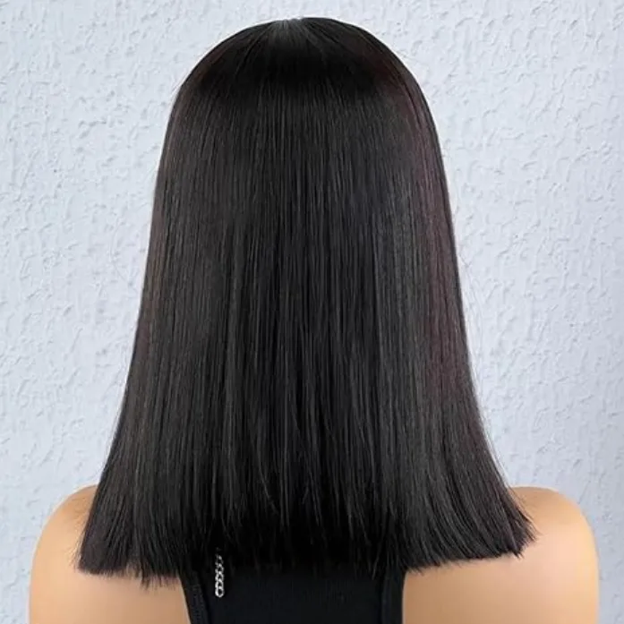 Vue 4 de 13x4 Lace Front Bob Wig, Straight Texture, Natural Color, Density